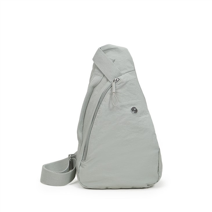Large-capacity Triangular Chest Bag best
